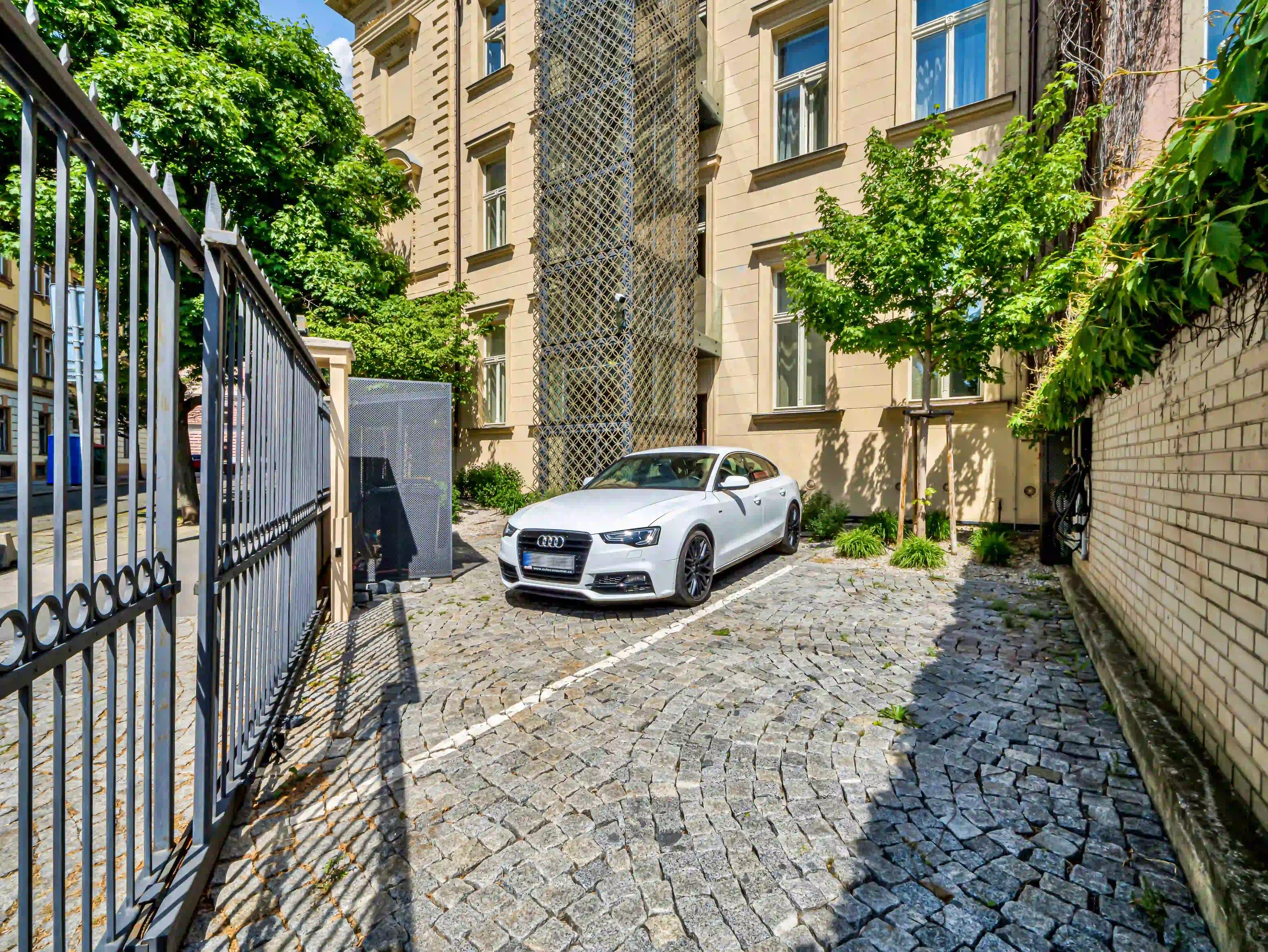 Flat for rent in Prague 15
