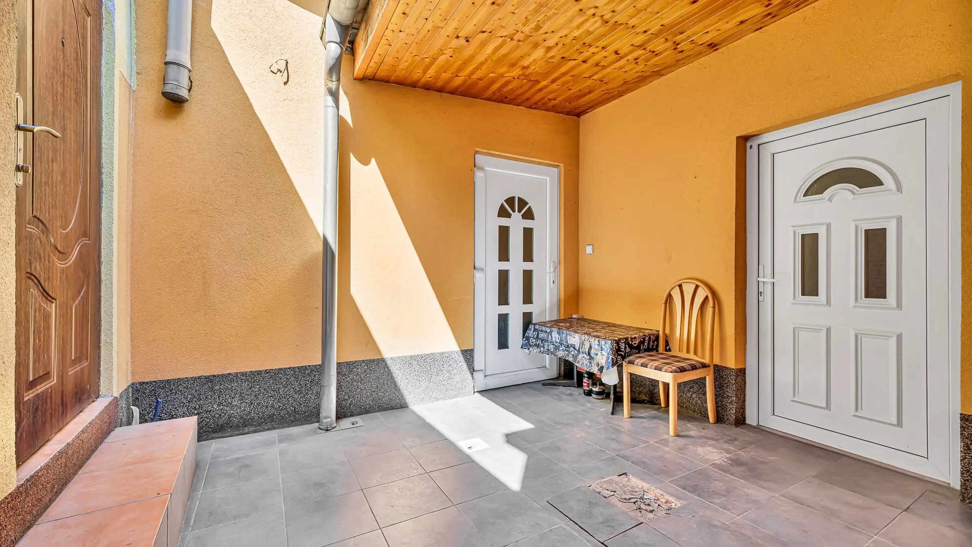 Náhled fotografie 11 – rodinný dům na prodej v Kladně 11